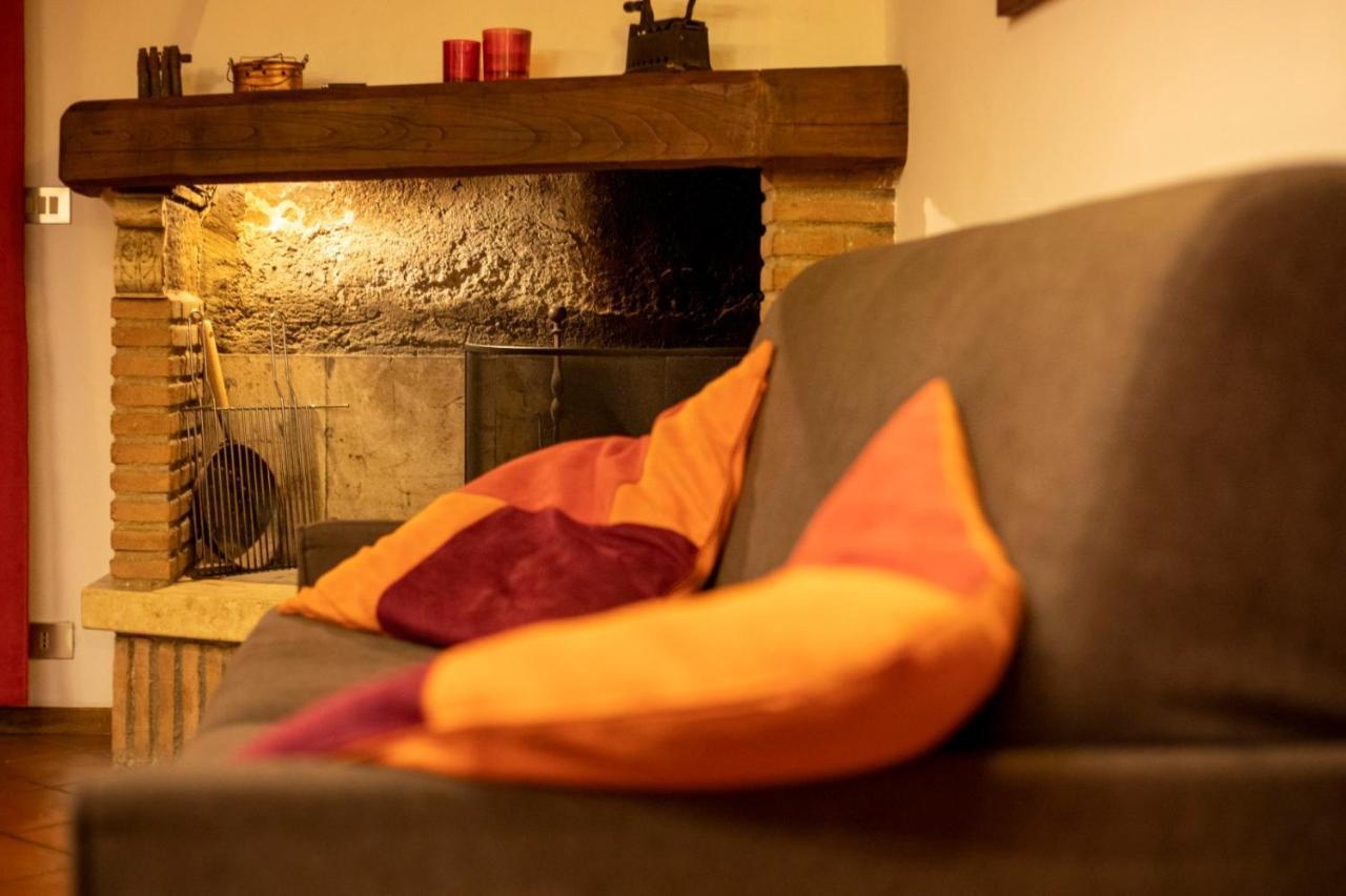Appartement Il Giardino Segreto à Carbognano Extérieur photo