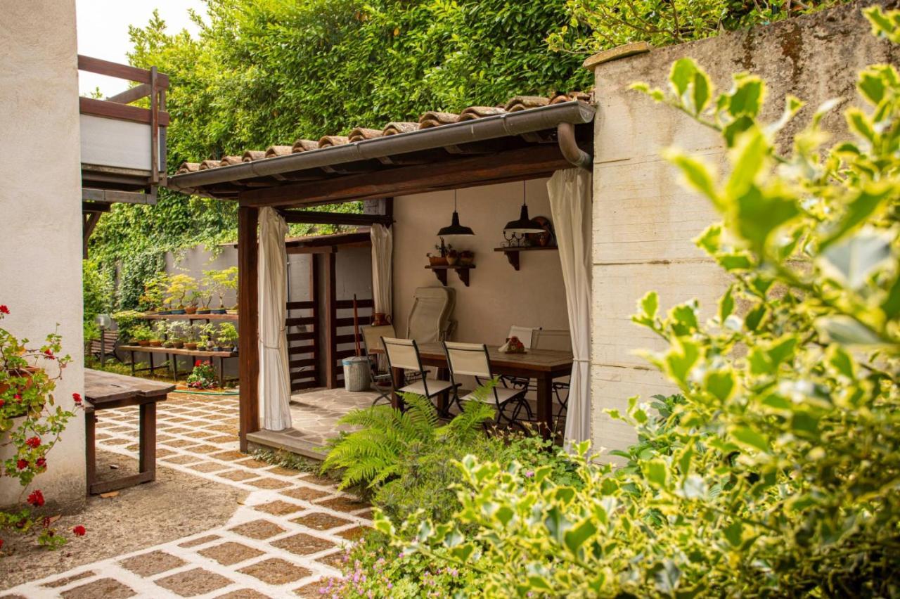 Appartement Il Giardino Segreto à Carbognano Extérieur photo