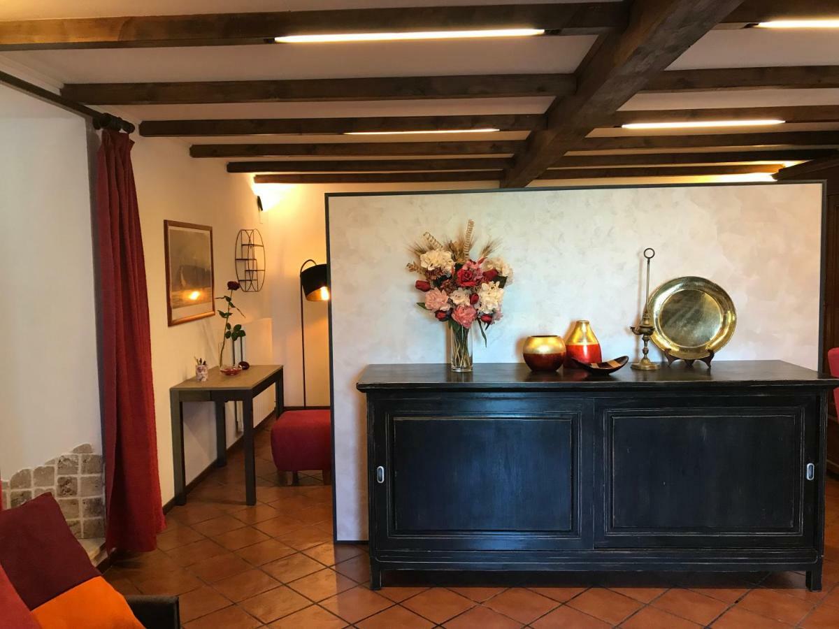 Appartement Il Giardino Segreto à Carbognano Extérieur photo